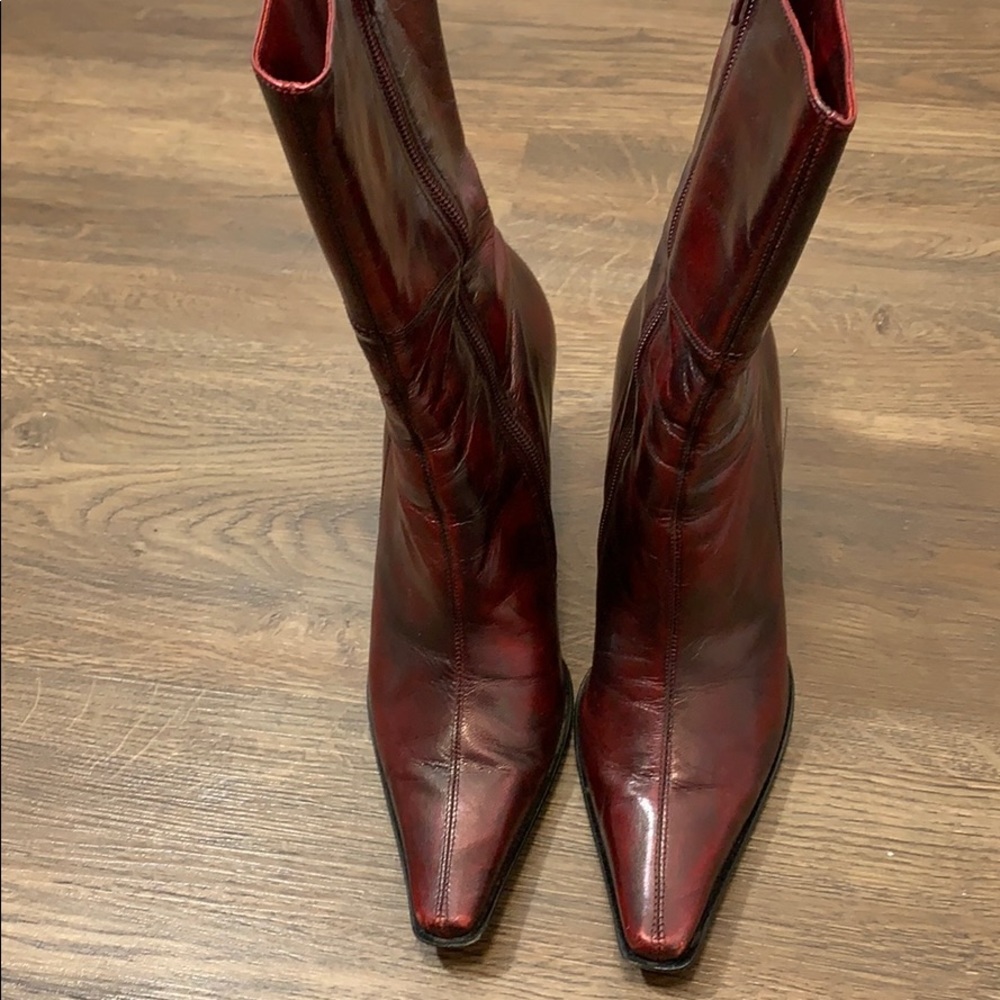 Kenneth Cole Burgundy Patina Boots size 7
